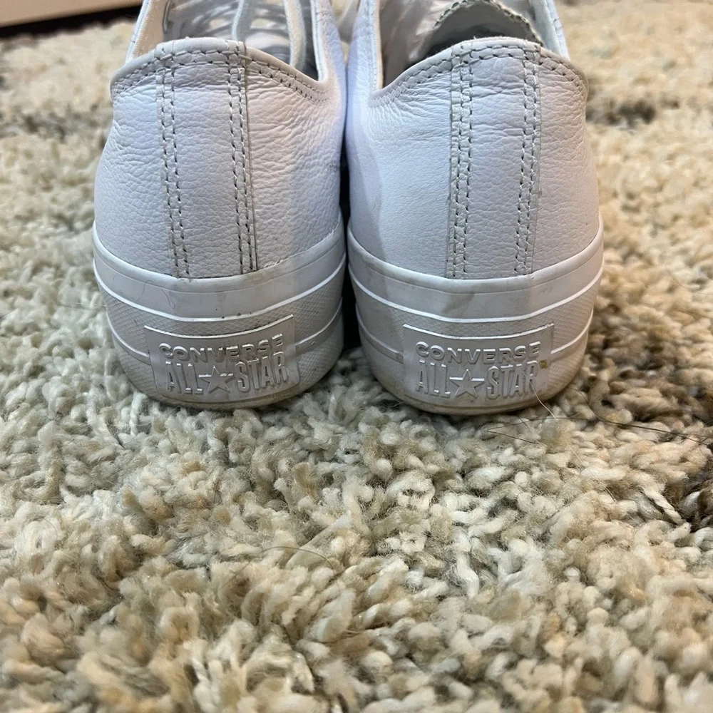 Converse - Picture 3 of 4